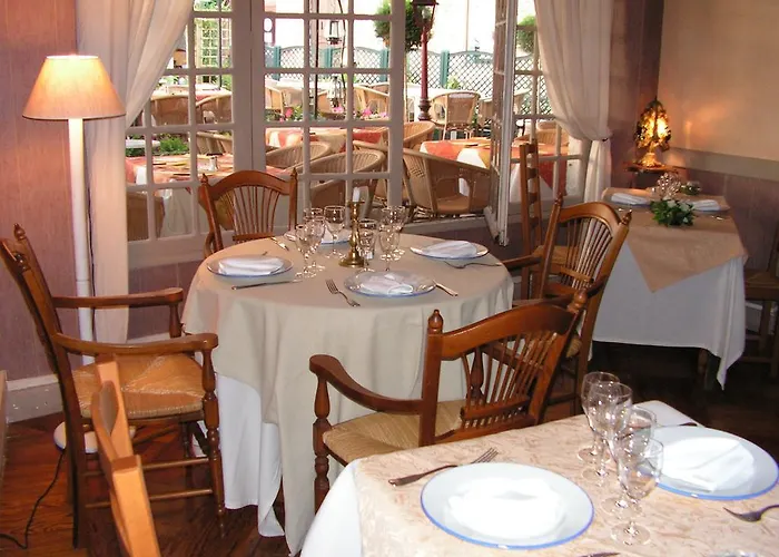 Restaurant Henri Iv Hotell