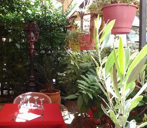 Hotell Restaurant Henri Iv *