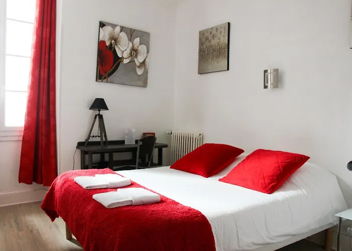 Restaurant Henri Iv Hotell *