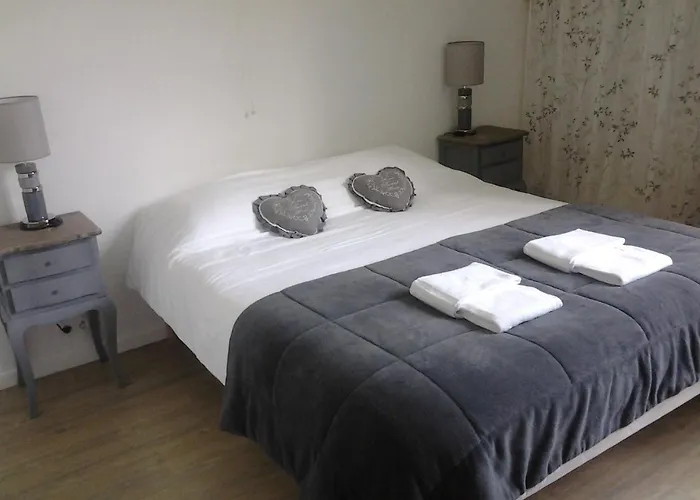 Restaurant Henri Iv Hotell *